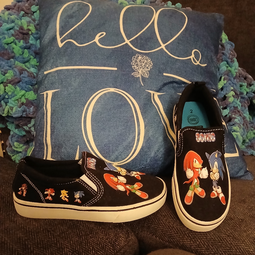 Sonic The Hedgehog Specially Designed Youth Sneakers Size 2